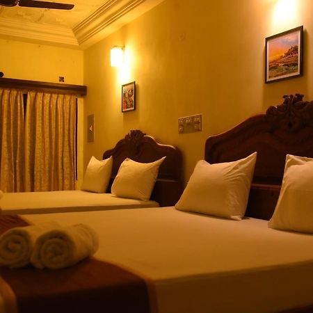 Hotel Raja Palace Kanyakumari Exteriör bild